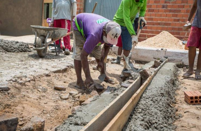 Prefeitura executa tapa-buracos e recuperação de ruas da zona urbana de Timon